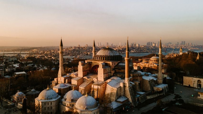 Fotografía aérea de Hagia Sophia en Estambul, Turquía