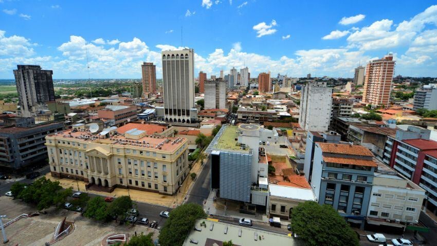 Paraguay offers remote workers low living costs, friendly locals, and tax benefits, including a 10% flat rate and no wealth or inheritance taxes. Despite slower internet (94 Mbps), it boasts great infrastructure and securityParaguay offers remote workers low living costs, friendly locals, and tax benefits, including a 10% flat rate and no wealth or inheritance taxes. Despite slower internet (94 Mbps), it boasts great infrastructure and security