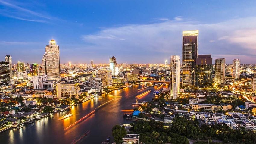 Bangkok, Thailand - The visa for digital nomads is not just a travel document; it's an invitation to plan a lifestyle that seamlessly integrates work and exploration. Thailand's diverse landscapes, from serene beaches to bustling urban centers, offer a plethora of experiences for those looking to strike a balance between professional commitments and personal adventures.