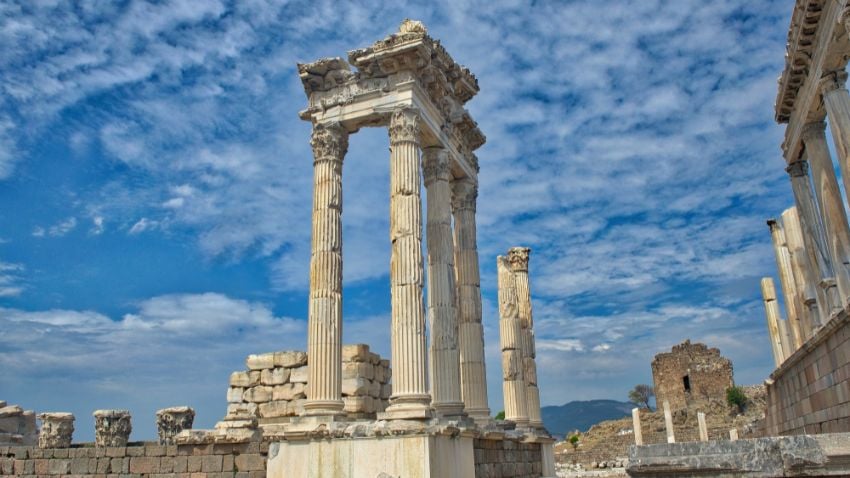 Bergama, Turkey- With the ability to speak the Turkish language, one can integrate seamlessly into Turkish society, contributing to both the local economy and their personal success.