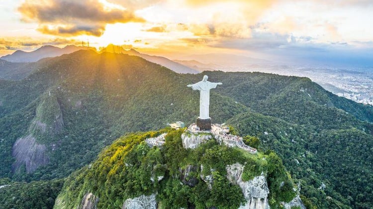 Brazil’s coastline offers diverse beaches, from lively Copacabana to remote Jericoacoara. Whether for adventure, investment, or an expat haven, its natural beauty and opportunities make it a top Plan-B destination