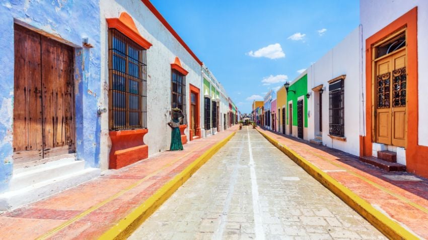 Campeche, Mexico - The investor visa allows you to stay in Mexico for a long period, providing enough time to manage your investments and contribute to the countrys growth