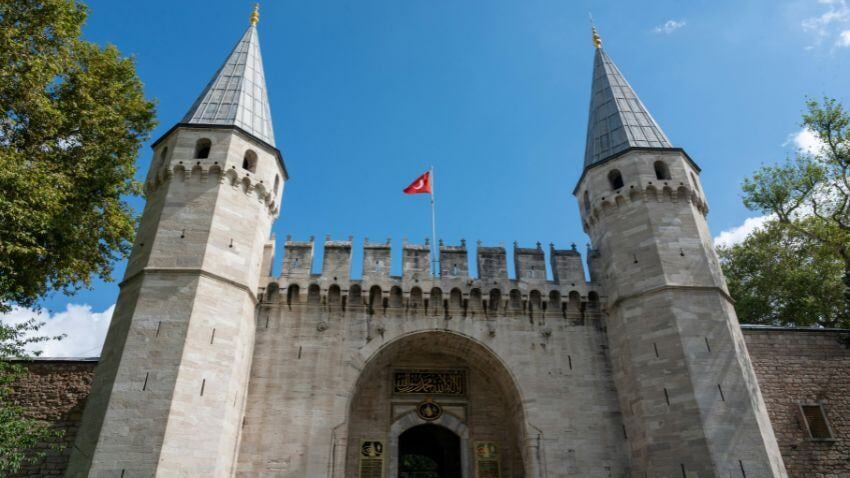 Once home to Ottoman sultans, Topkapi Palace now stands as a museum, displaying treasures that highlight the empire's rich history and opulence