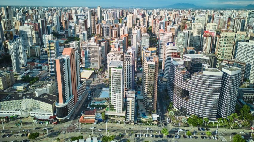 Brazil’s major cities, including Fortaleza, offer modern infrastructure, strong urban development, and quality services, while conditions may vary in smaller or rural areas across the country