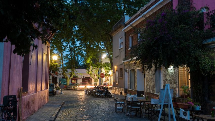 Colonia del Sacramento, Uruguay - Recent reforms have further improved Uruguays tax residency scheme, providing expatriates with multiple routes to secure residency within 183 days