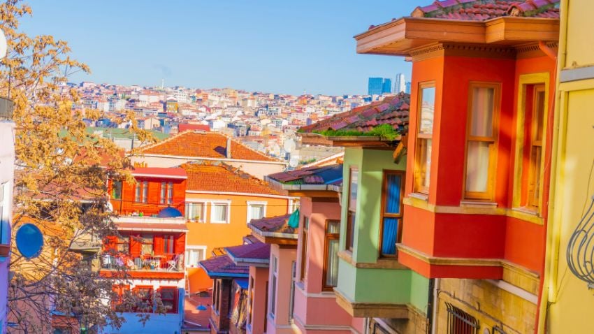 Edifícios coloridos em Balat, Istambul