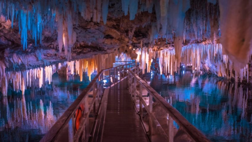 Cueva de Cristal, Las Bermudas