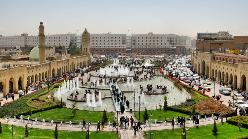 Erbil, Kurdistan, Iraq_ main square, Shar Park