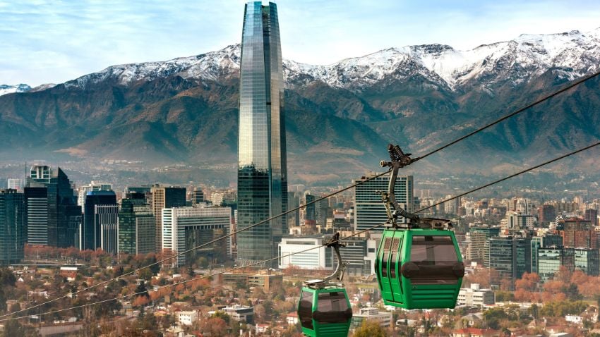 Os expatriados que vivem no Chile podem se sentir protegidos, sabendo que o governo está comprometido em manter a lei e a ordem