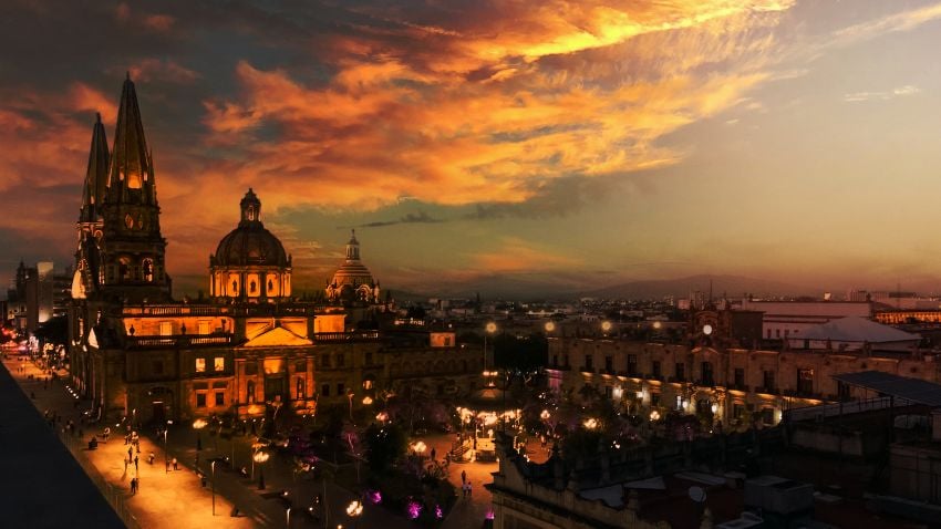 Guadalajara, uma cidade de melodias de mariachi e pores-do-sol de tequila, onde tradição e modernidade se entrelaçam num abraço urbano cativante