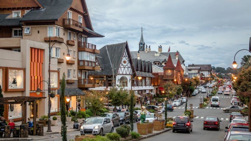 Gramado and Canela bring a taste of Europe to Brazil, with alpine architecture, flower-lined streets, and cozy cafes—perfect for a romantic escape or festive family adventure