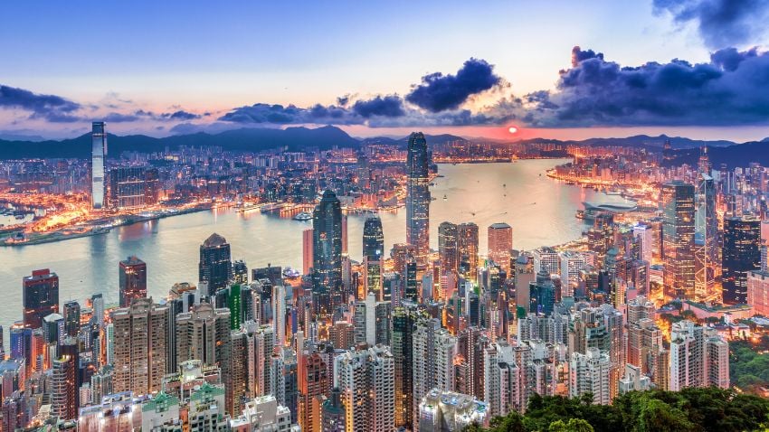 Vista da cidade de Hong Kong do pico ao nascer do sol