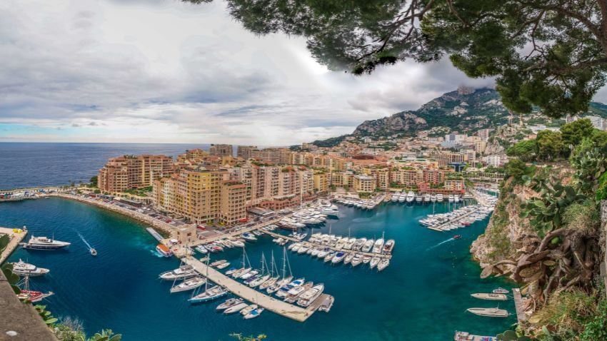 If you are an expat looking to build financial freedom, stretch your savings, or simply live well for less, Monaco is obviously the wrong answer