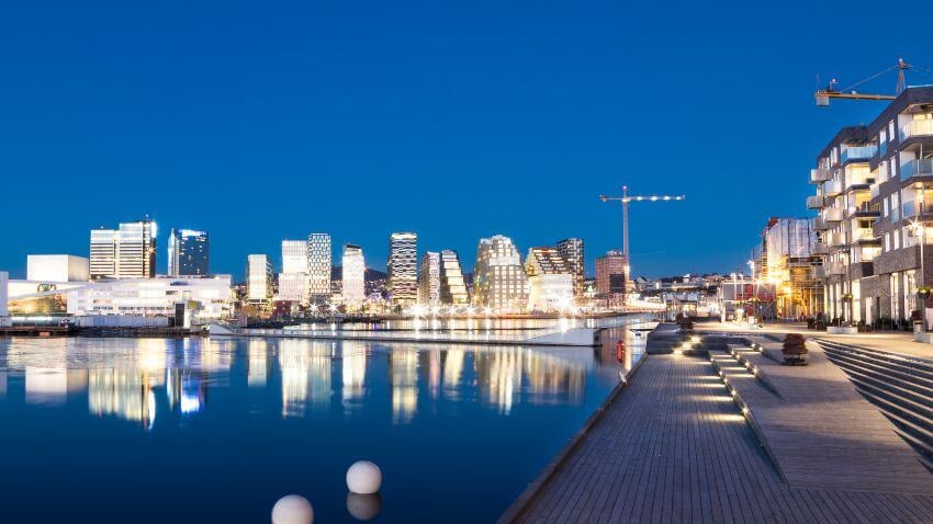 Oslo boasts a high quality of life and stunning nature but is among the world’s most expensive cities. High living costs, steep taxes, and rising property prices challenge residents despite its vibrant culture