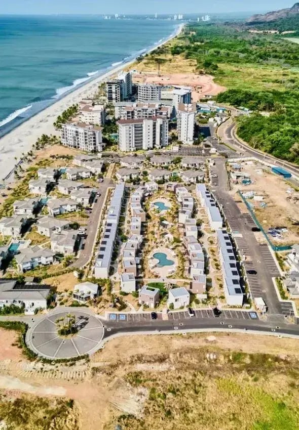 Playa Caracol is one of the most luxurious beach resort in Panama-1