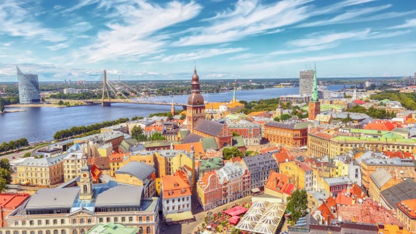 Cómo Solicitar La Visa De Nómada Digital De Letonia