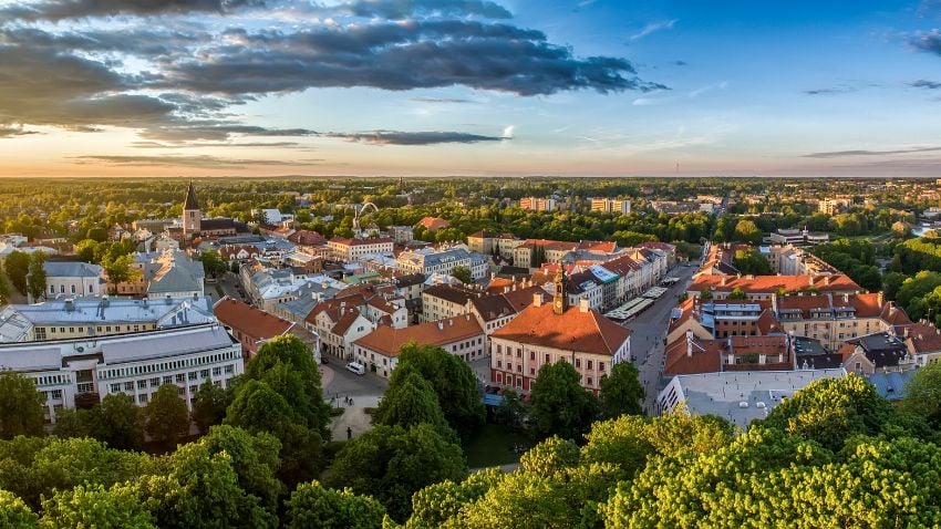 Tartu é uma cidade universitária e todos os eventos giram em torno dela
