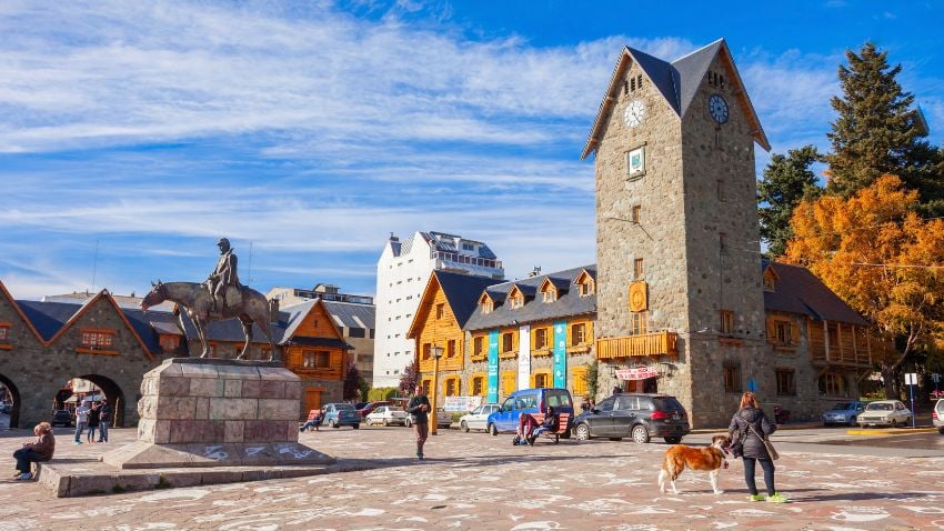 The Bariloche Civic Centre -  Argentina provides a beautiful and affordable retirement destination for individuals seeking a high quality of life. By obtaining a Retirement Visa, you can enjoy the diverse culture, stunning landscapes, and friendly people that Argentina has to offer. 