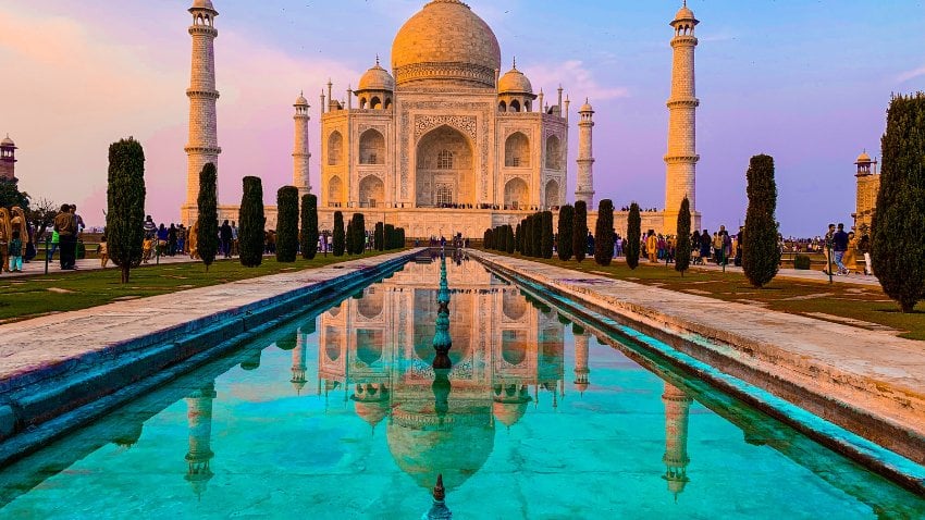 El Taj Mahal En Agra, India