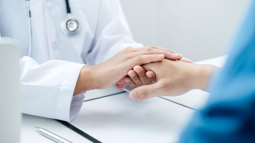 Across Latin America, expats find high-quality care, quick access, skilled doctors, and affordable prices in healthcare that feels personal, human, and truly trustworthy