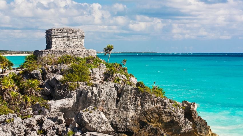 Tulum, Mexico - Although the Mexican constitution states that a non-citizen is prohibited from owning land within 100 km of any national border and 50 km of any ocean, if you want beachfront property just use a Mexican Bank Trust