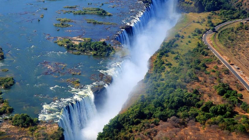 Cataratas Vitória, distrito de Hwange, em Matabeleland Norte, Zimbábue
