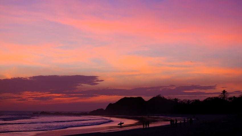 With your digital nomad visa in Costa Rica you are able to set up a local bank account and utilize your existing driver's license to operate a vehicle in the country