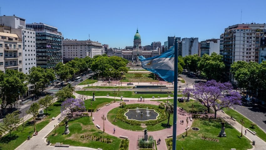 Argentina moves closer to the U.S. as Homeland Security praises Milei’s reforms, visa waivers, immigration upgrades, and stronger bilateral trust are reshaping the nation's future