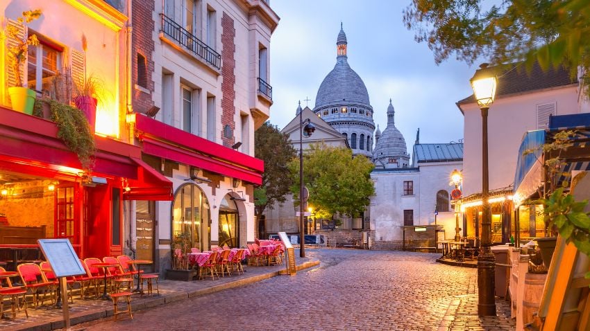 You can relax on the cozy Montmartre, in Paris, as a retiree in France