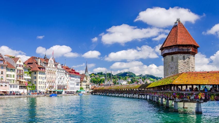 Puedes solicitar un permiso de residencia en Suiza si tienes más de 55 años y no trabajas