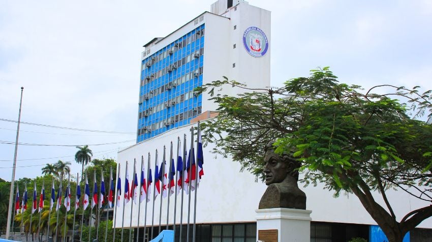 Panama Elevates Its Qualified Investor Visa With Bill No. 299