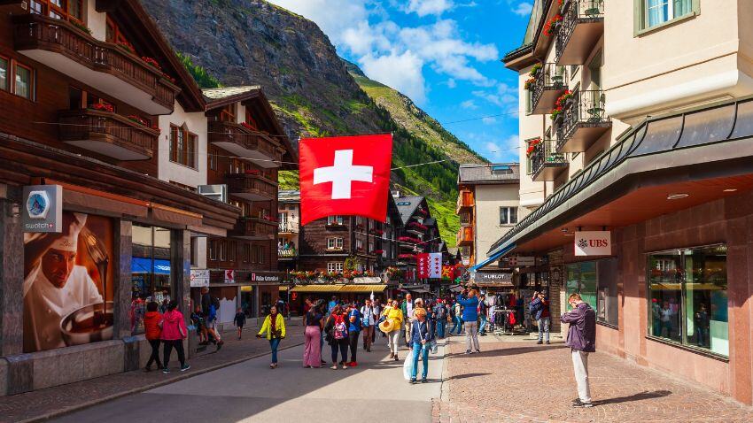 Los Mejores Lugares Para Visitar En Suiza