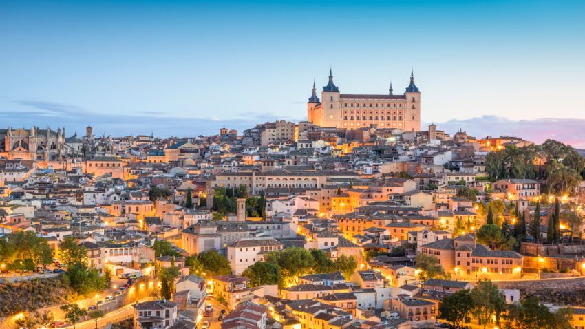 Toledo, horizonte da cidade de Espanha