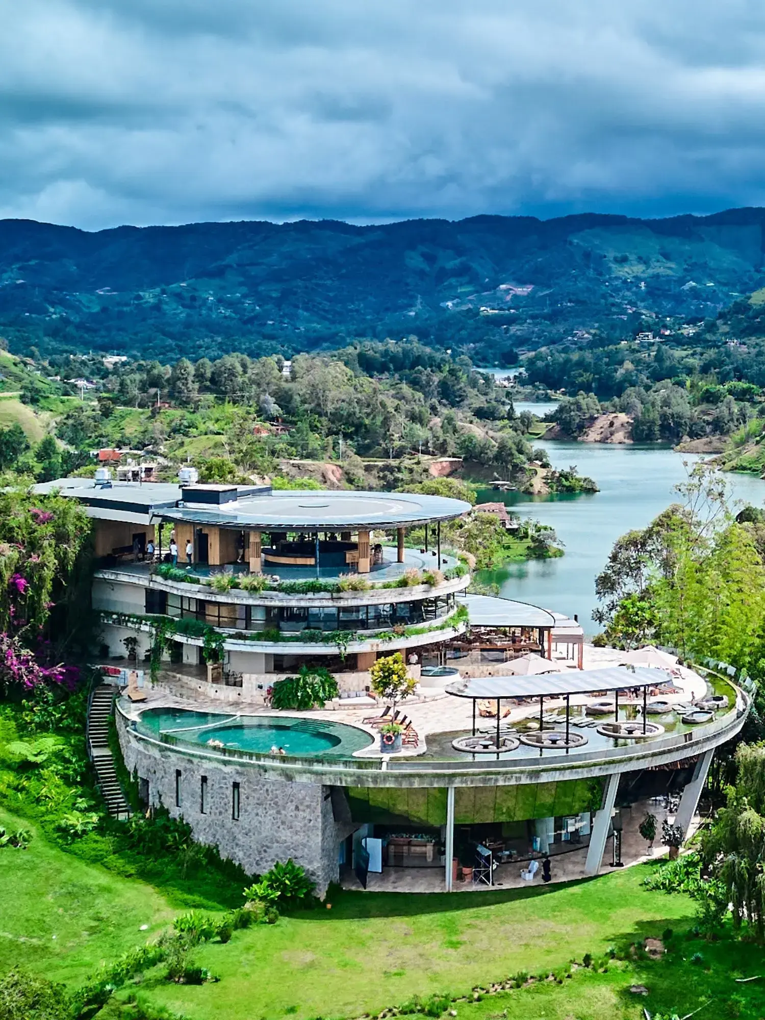 Medellin colombia tour 2025