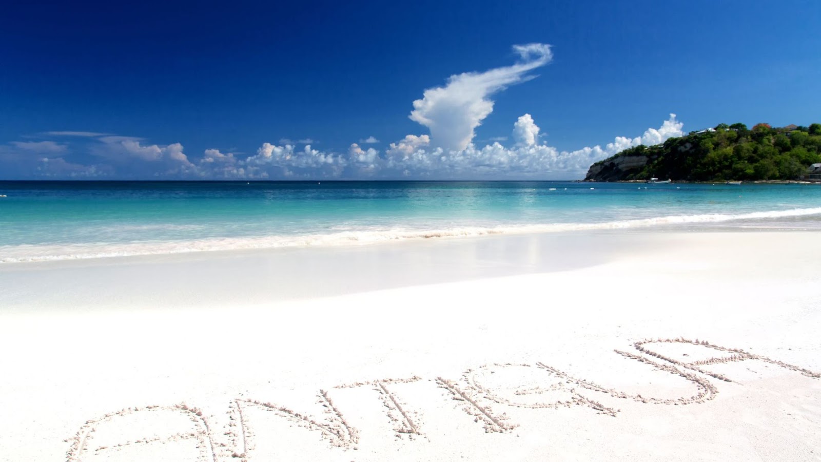Playa en Antigua y Barbuda